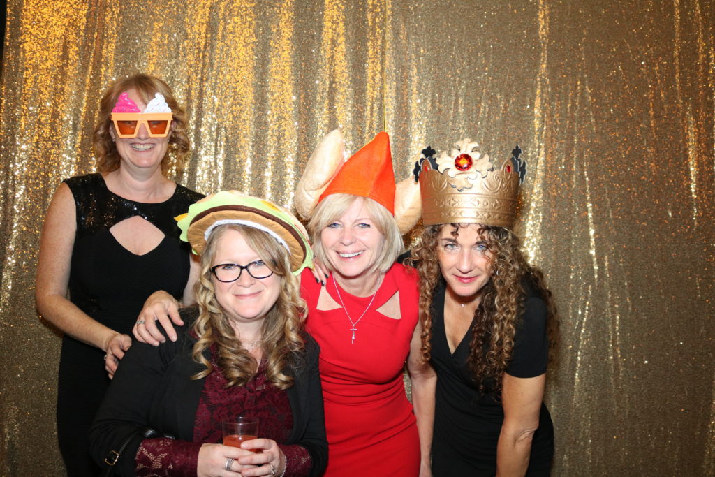 Toronto Photo Booths For New Year's Cheer 2