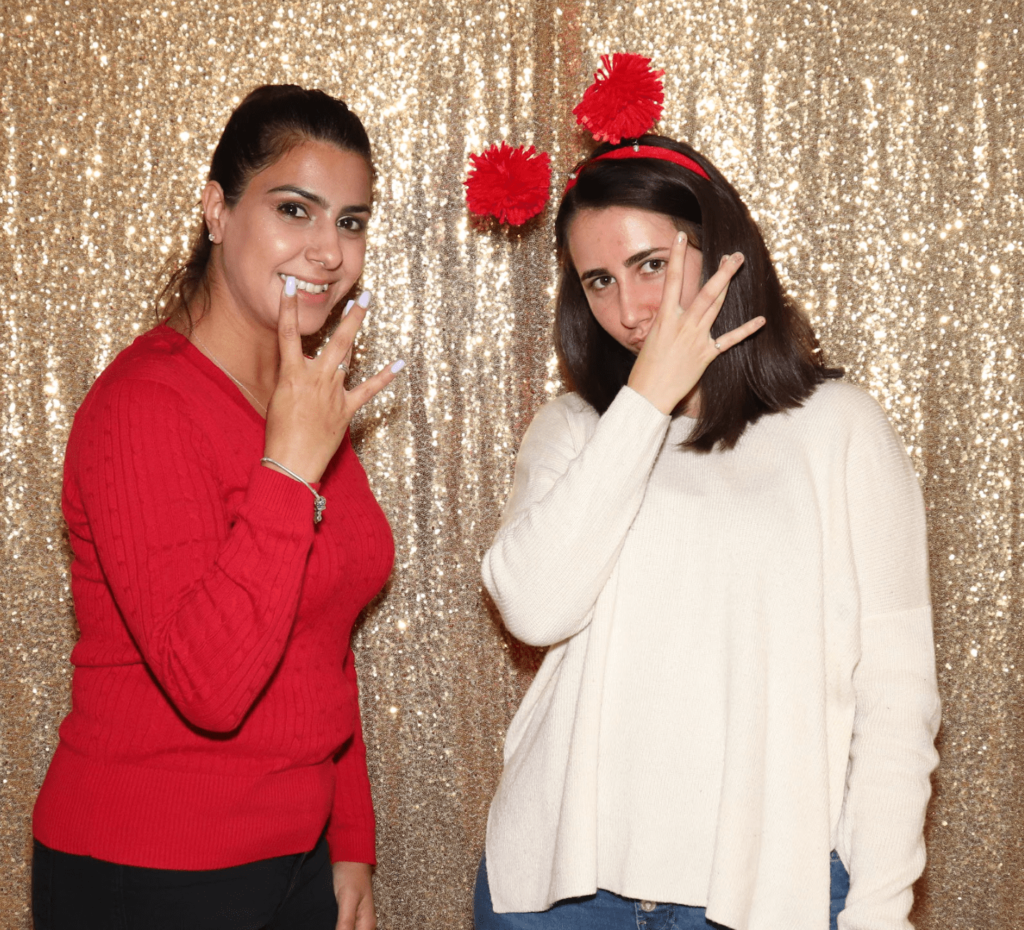 Girls duo - Tips For Hiring Toronto Photo Booth-min