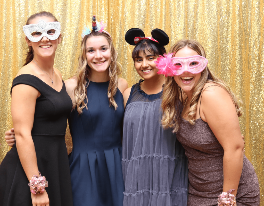 girls group - Toronto Photo Booth Rentals for Every Occasion-min