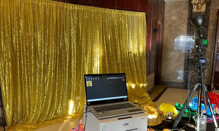 photo booth set up