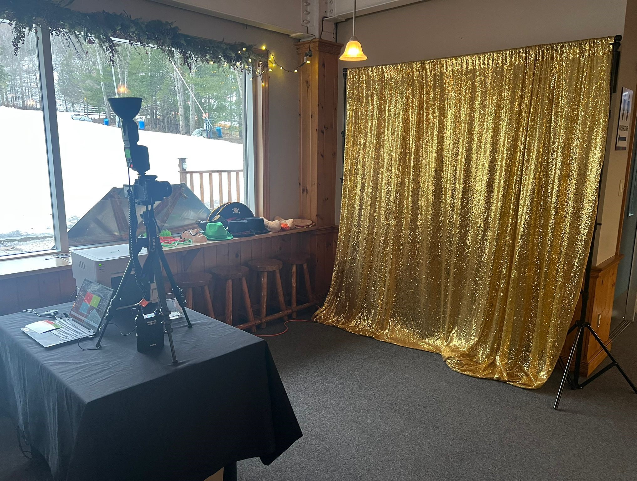 Open Concept Scarborough Photo Booth for Rent