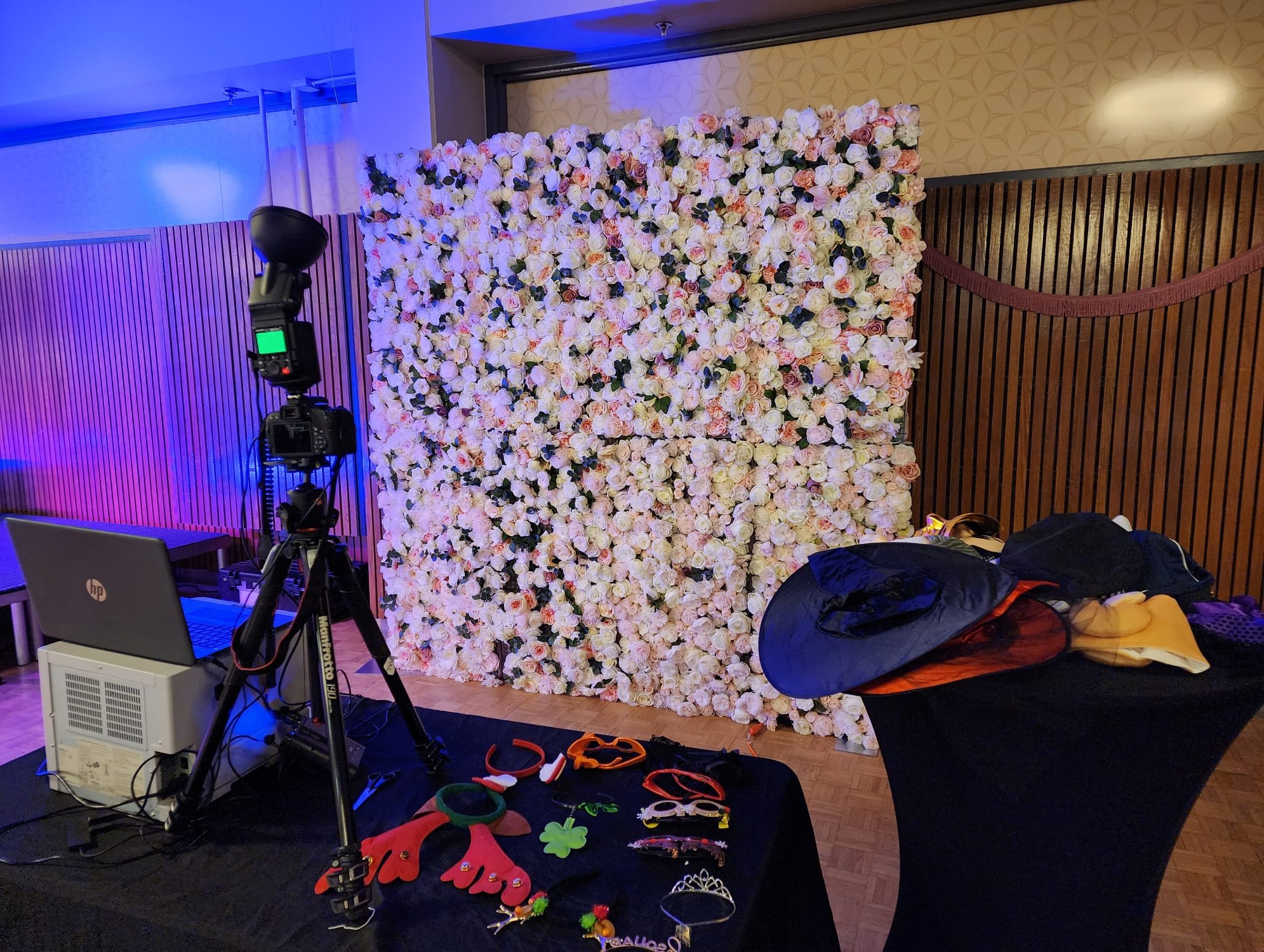 Open Concept Scarborough Photo Booth Rental